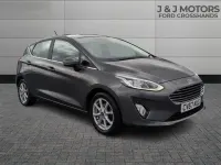 Usado Ford Fiesta Zetec 100 HP (73 kW) 2017 Cinzento Citadino