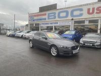 Begagnad Jaguar XE Prestige 180 HK (132 kW) 2016 Grå Sedan