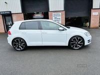 Used VW Golf VII SE 122 HP (89 kW) 2014 White Hatchback