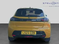 Used Peugeot 208 Allure+ 99 HP (72 kW) 2023 Yellow Hatchback