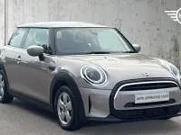 Used Mini Cooper Classic 136 HP (100 kW) 2022 Rooftop grey Hatchback