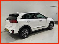 Used Kia Niro 139 HP (102 kW) 2020 White SUV