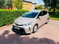 Used Toyota Prius 122 HP (89 kW) 2019 Hatchback
