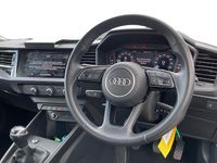 Usado Audi A1 2022 Cinzento SUV