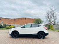 used Nissan Qashqai 1.2 DiG-T Acenta Premium 5dr