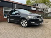 Begagnad VW Polo Match 2012 Svart Halvkombi