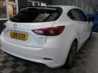 Used Mazda 3 Inclusive 120 HP (88 kW) 2018 White Hatchback