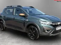 Used Dacia Sandero Extreme 91 HP (66 kW) 2024 Green Hatchback