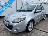 Used Renault Clio II Dynamique 75 HP (55 kW) 2010 Silver Hatchback