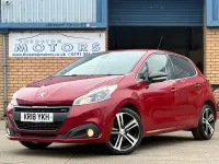 Used Peugeot 208 GT-line 100 HP (73 kW) 2018 Red Hatchback