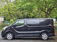 Used Renault Trafic 2019 Black MPV