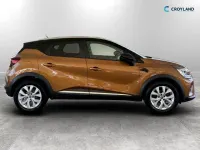 Used Renault Captur Iconic 100 HP (73 kW) 2020 Orange/black SUV