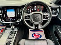 Used Volvo V60 R-Design Pro 190 HP (139 kW) 2020 Grey Estate