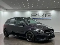 Begagnad Mercedes B200 AMG Line Premium Plus 2019 Lila Minibuss