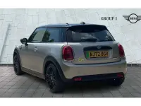 Begagnad Mini Cooper S Level 2 135 kW (184 HK) 2023 Silver Halvkombi