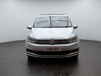 Used VW Touran Family 115 HP (84 kW) 2019 Silver MPV