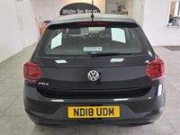 Used VW Polo SE 95 HP (69 kW) 2018 Black Hatchback