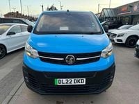 Used Vauxhall Vivaro 100 kW (136 HP) 2022 Mauve/pink MPV