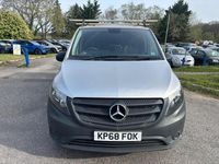 Begagnad Mercedes Vito 2018 Silver Van