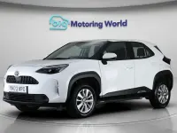 Usado Toyota Yaris Cross 116 HP (85 kW) 2023 Branco SUV