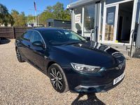 Second-hand Vauxhall Insignia SRi 165 CP (121 kW) 2017 Verde Hatchback