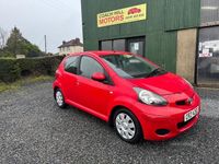 Used Toyota Aygo 68 HP (50 kW) 2011 Red Hatchback