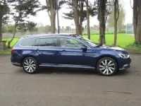 Begagnad VW Passat GT 120 HK (88 kW) 2018 Blå Kombi
