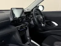 Used Toyota Yaris Hybrid 116 HP (85 kW) 2026 Estate