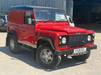 Used Land Rover Defender 90 HP (66 kW) 2001 Red