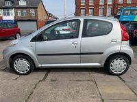 Used Peugeot 107 68 HP (50 kW) 2012 Silver Hatchback