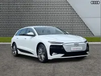 Nouă Audi e-tron Sport 269 kW (367 CP) 2025 Alb SUV