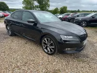 Usado Skoda Superb SportLine 220 HP (161 kW) 2017 Preto Citadino