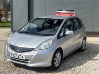 Second-hand Honda Jazz ES 99 CP (72 kW) 2012 Argintiu Hatchback