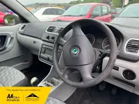 Used Skoda Fabia 70 HP (51 kW) 2009 Beige Estate