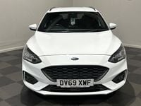 Used Ford Focus ST-Line 125 HP (91 kW) 2019 White Estate