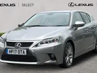 Used Lexus CT200h Executive Line 136 HP (100 kW) 2017 Silver Hatchback