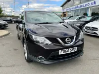 Używany Nissan Qashqai Acenta 110 KM (80 kW) 2017 Czarny SUV