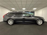 Used Volvo V90 Momentum 190 HP (139 kW) 2019 Black Estate