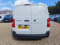 Used Vauxhall Vivaro S 100 HP (73 kW) 2023 White MPV
