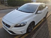 Used Volvo V40 R-Design 120 HP (88 kW) 2016 White Hatchback
