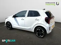 Used Kia Picanto 62 HP (45 kW) 2024 White Hatchback