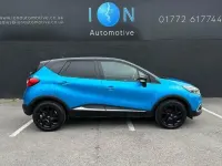 Begagnad Renault Captur Dynamique 90 HK (66 kW) 2016 Blå SUV
