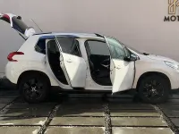 Used Peugeot 2008 Crossway 82 HP (60 kW) 2015 White SUV
