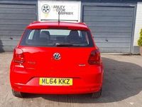 Used VW Polo SE 60 HP (44 kW) 2014 Red Hatchback