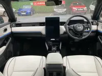 Käytetty Honda e:Ny1 Advance 150 kW (204 HP) 2025 Sininen Katumaasturi