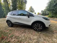 Used Renault Captur Dynamique 120 HP (88 kW) 2016 Black/white SUV