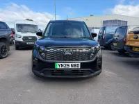 New Ford E-Transit Limited 42 kW (58 HP) 2025 Black Van