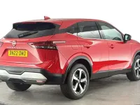 Used Nissan Qashqai N-Connecta 158 HP (116 kW) 2022 Red SUV