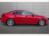 Gebraucht Mercedes A200 Executive 163 PS (119 kW) 2022 Rot Limousine