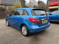 Used Mercedes B180 SE 2014 Blue MPV